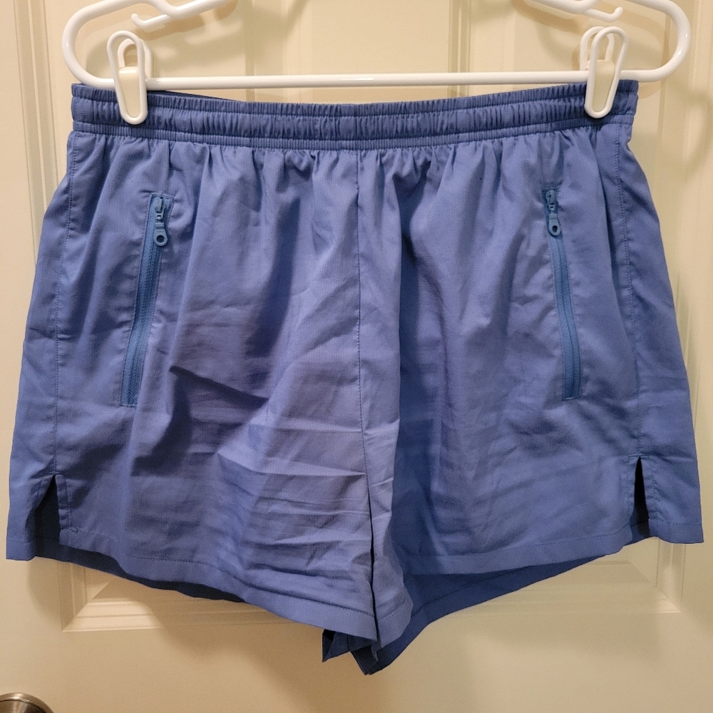 Girlfriend Collective Gazelle Short size Large